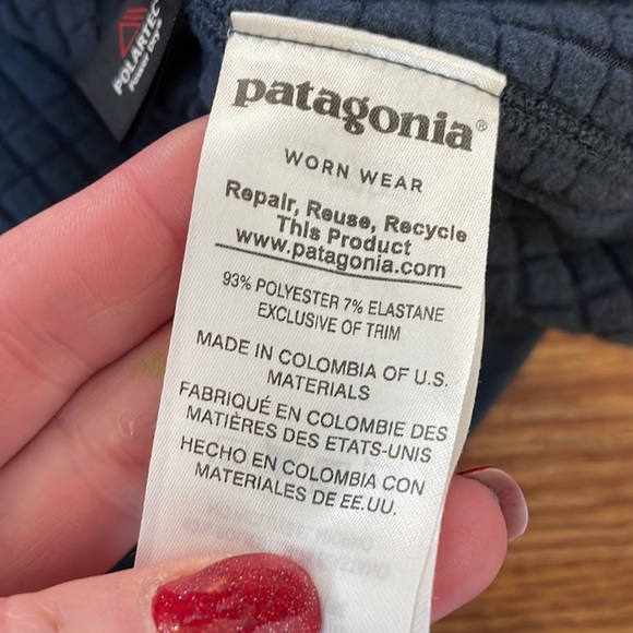 PATAGONIA Regulator Polartech  fleece lined full zippered layering jacket - Picture 7 of 8